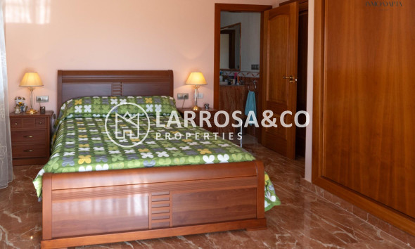 Вторичный рынок - Таунхаус - Redovan