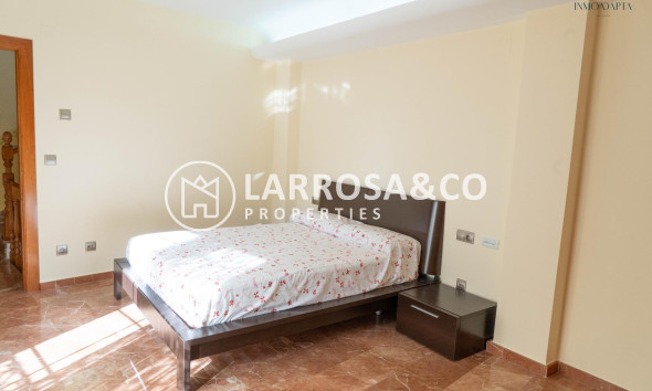 Вторичный рынок - Таунхаус - Redovan