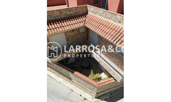 Вторичный рынок - Таунхаус - Redovan