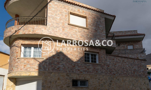 Вторичный рынок - Таунхаус - Redovan