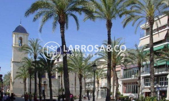 New build - Semi-detached house - Dolores - Sector 2