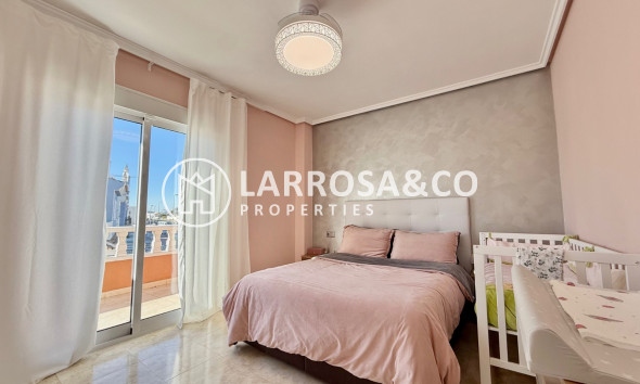 Вторичный рынок - Таунхаус - Сьюдад Кесада - Ciudad Quesada