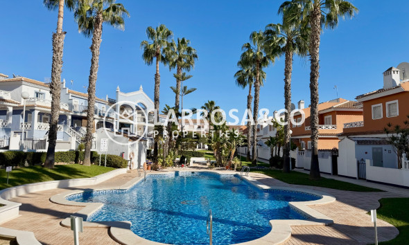 Вторичный рынок - Таунхаус - Сьюдад Кесада - Ciudad Quesada