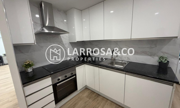 Reventa - Apartamento - Torrevieja - Playa del Acequión