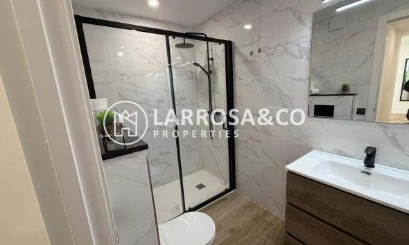 Reventa - Apartamento - Torrevieja - Playa del Acequión