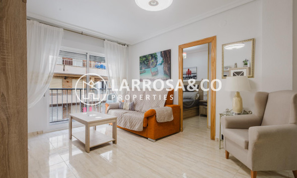 Reventa - Apartamento - Torrevieja - Playa del Acequión