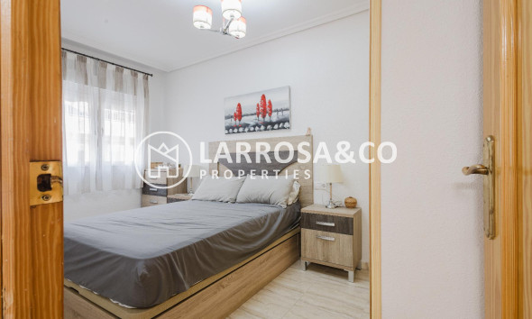 Reventa - Apartamento - Torrevieja - Playa del Acequión