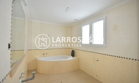 Reventa - Apartamento - Torrevieja - Playa Acequion