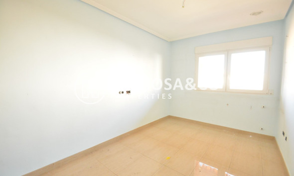 Reventa - Apartamento - Torrevieja - Playa Acequion