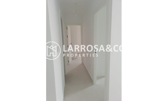 Resale - Apartment - Torrevieja - La Mata