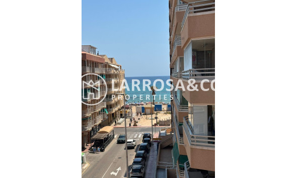 Resale - Apartment - Torrevieja - La Mata