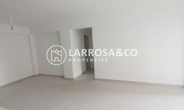Resale - Apartment - Torrevieja - La Mata