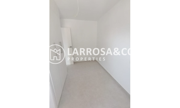 Resale - Apartment - Torrevieja - La Mata