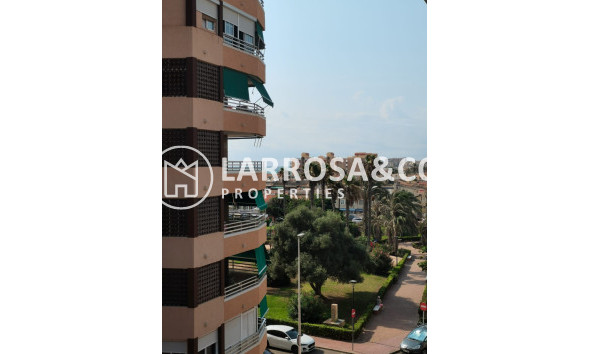 Resale - Apartment - Torrevieja - La Mata