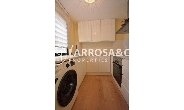 Resale - Apartment - Guardamar del Segura - MERCADONA