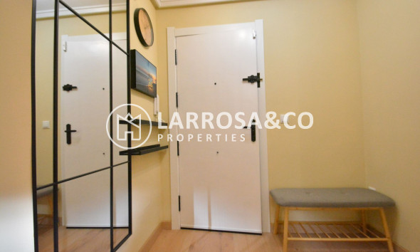 Resale - Apartment - Guardamar del Segura - MERCADONA