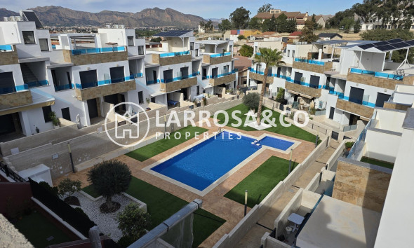 New build - Semi-detached house - Bigastro - pueblo