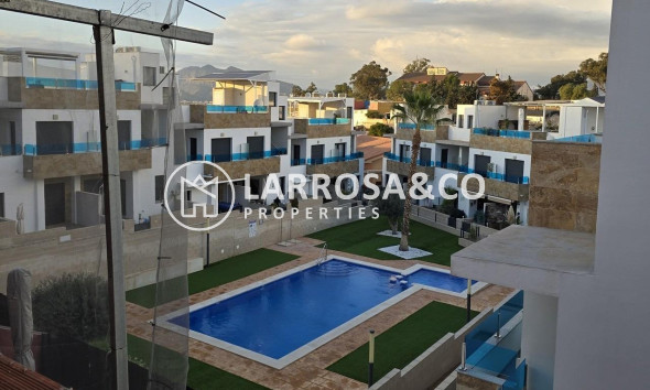 New build - Semi-detached house - Bigastro - pueblo