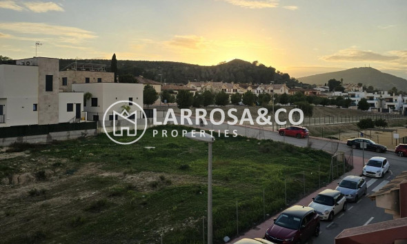 New build - Semi-detached house - Bigastro - pueblo