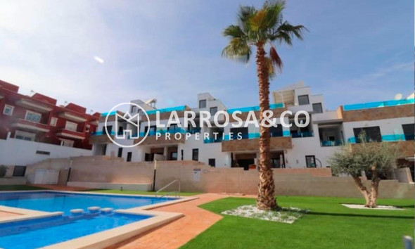 New build - Semi-detached house - Bigastro - pueblo