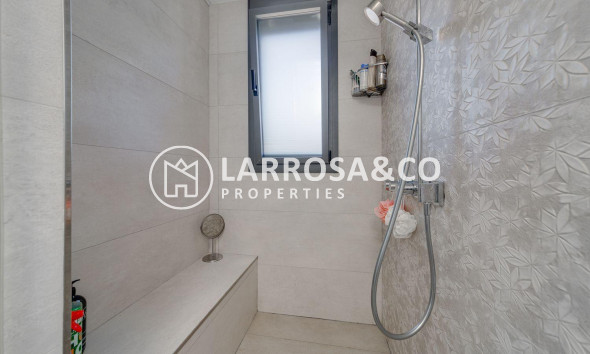 Resale - Detached House/Villa - Torrevieja - Los Balcones