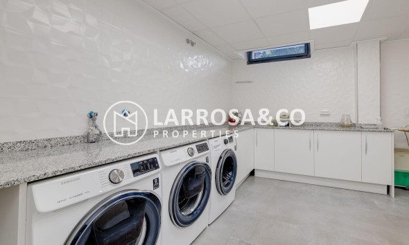 Resale - Detached House/Villa - Torrevieja - Los Balcones