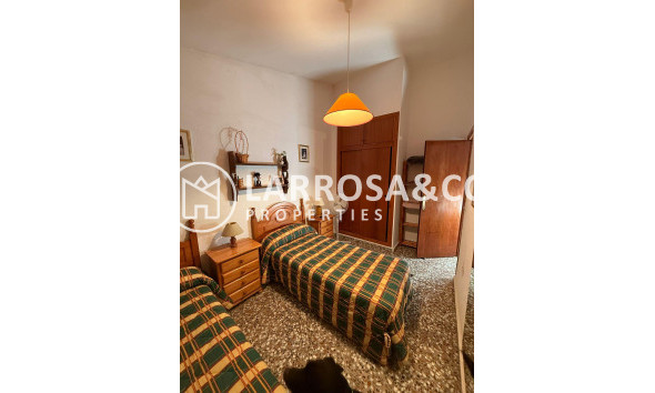 Resale - Semi-detached house - Torrevieja - Los Balcones