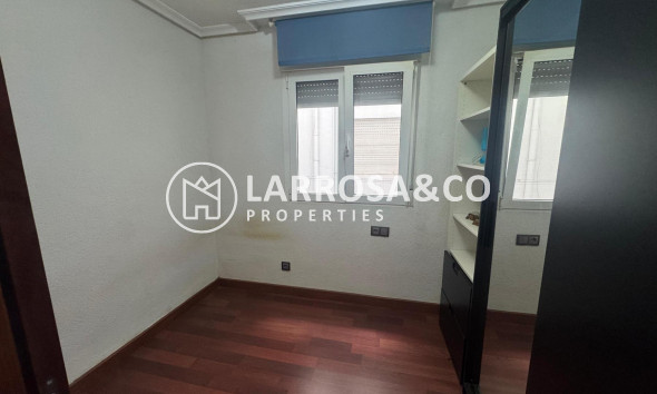 Reventa - Apartamento - Torrevieja - Playa del Acequión