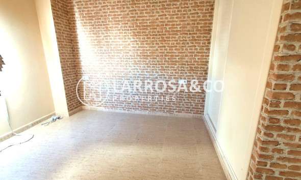 Reventa - Apartamento - Torrevieja - Centro