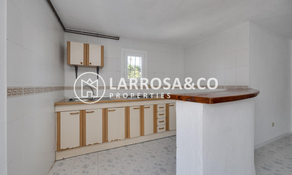 Resale - Detached House/Villa - Torrevieja - La Siesta - El Salado - Torreta