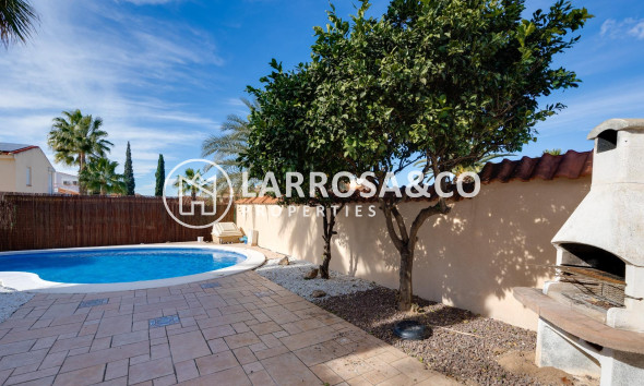 Resale - Detached House/Villa - Torrevieja - La Siesta - El Salado - Torreta