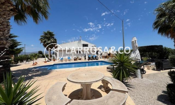 A Vendre - Villa - Dolores - Comunidad valenciana