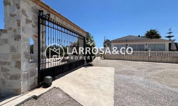 A Vendre - Villa - Dolores - Comunidad valenciana