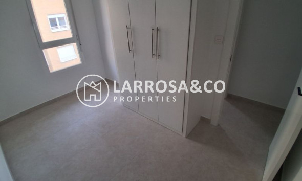 Herverkoop - Apartment - Torrevieja - Costa Blanca