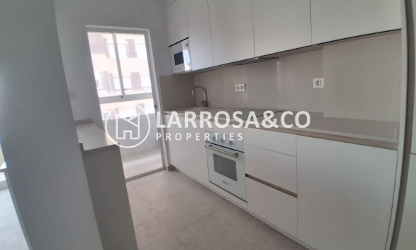 Herverkoop - Apartment - Torrevieja - Costa Blanca