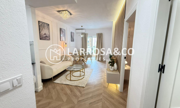 Reventa - Apartamento - Torrevieja - Parque de las Naciones