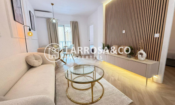 Reventa - Apartamento - Torrevieja - Parque de las Naciones