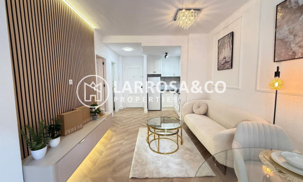 Reventa - Apartamento - Torrevieja - Parque de las Naciones