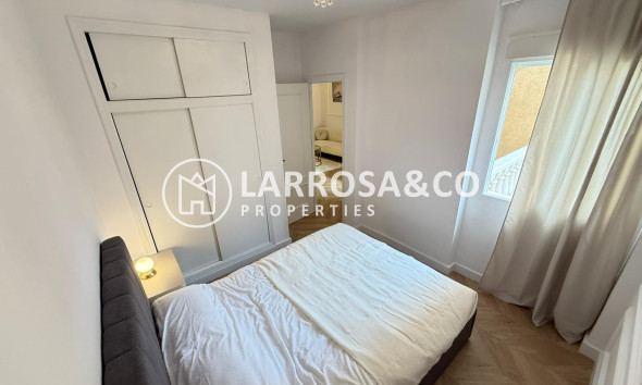 Reventa - Apartamento - Torrevieja - Parque de las Naciones