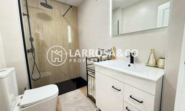 Reventa - Apartamento - Torrevieja - Parque de las Naciones