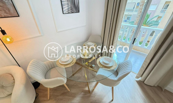 Reventa - Apartamento - Torrevieja - Parque de las Naciones