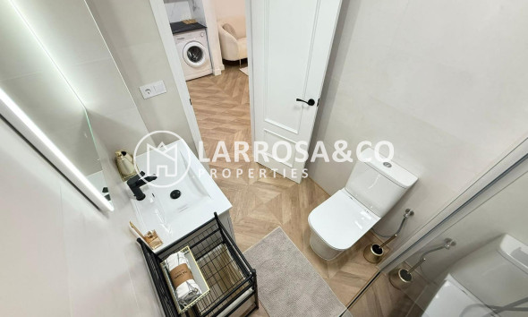 Reventa - Apartamento - Torrevieja - Parque de las Naciones