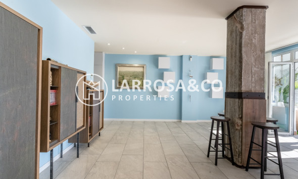 Resale - Apartment - Alicante - Costa Blanca