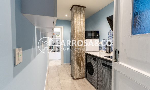 Resale - Apartment - Alicante - Costa Blanca