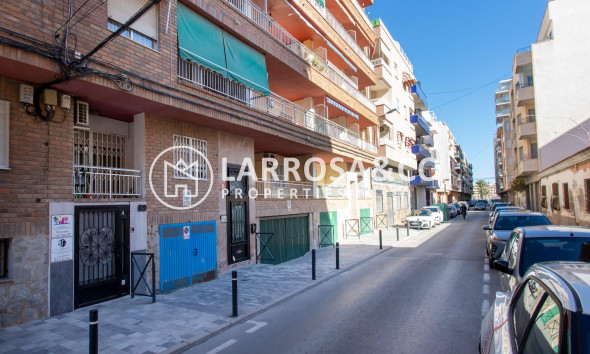 A Vendre - Penthouse  - Torrevieja - Playa del cura