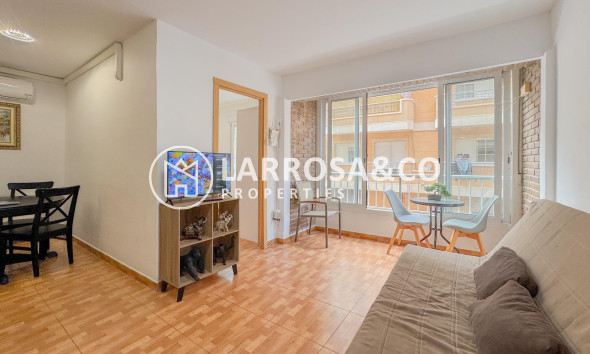 Resale - Apartment - Torrevieja - La Mata