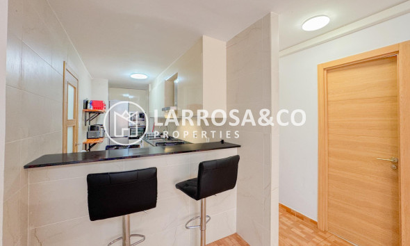 Resale - Apartment - Torrevieja - La Mata