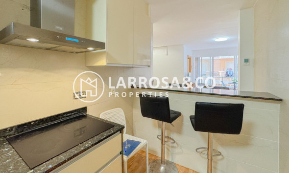 Resale - Apartment - Torrevieja - La Mata