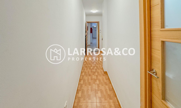 Resale - Apartment - Torrevieja - La Mata