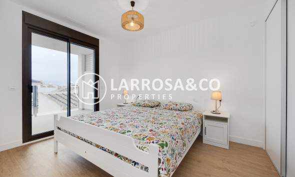 Resale - Penthouse  - Villamartín - Costa Blanca